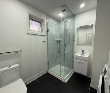 For Lease - 11 Baden Street, Toronto, Ontario - Photo 4