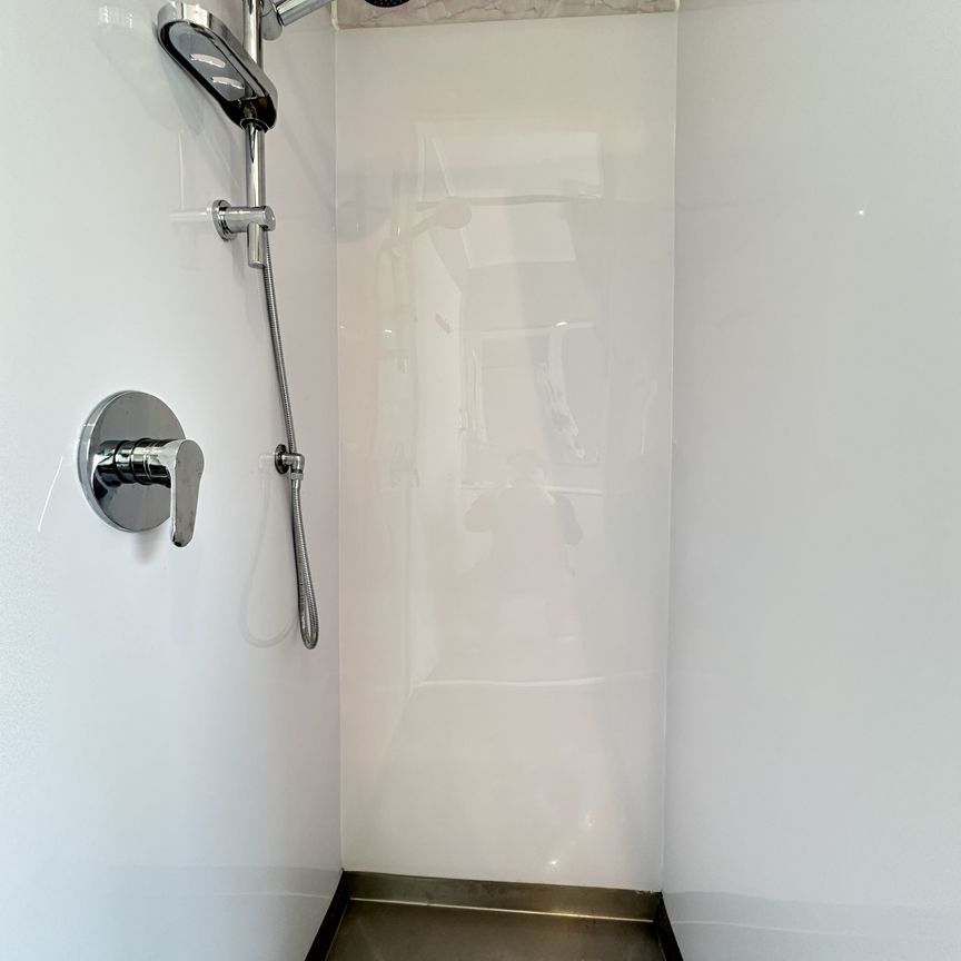 33 Portman Rd, Mt Wellington - Photo 1