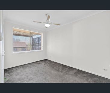 10 Roberts Place, McGraths Hill, NSW 2756 - Photo 4