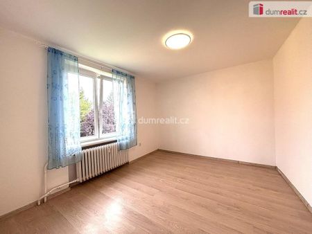 Pronájem bytu 2+1 55 m2 - Fotografie 2