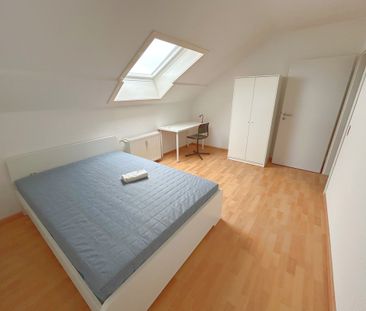 Mitbewohner gesucht. WG-Zimmer in renovierter Wohnung zu vermieten - Photo 4