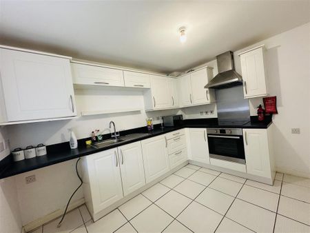 3 bedroom house to rent - Photo 2