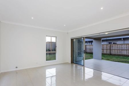 Modern Home in the heart of North Kellyville - Photo 3