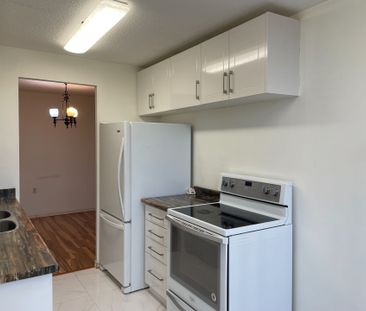 For Lease - 18 Knightsbridge Road Unit# 406, Brampton, Ontario - Photo 5