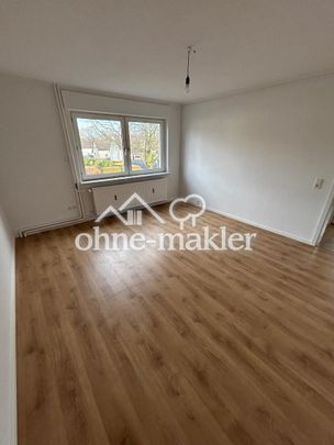 ***Renovierte 2 Zimmer Wohnung in Brake*** - Photo 1