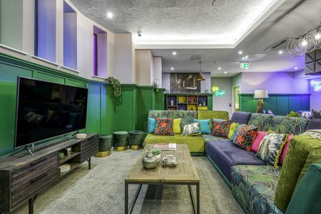 1 bedroom private hall to rent - Photo 3