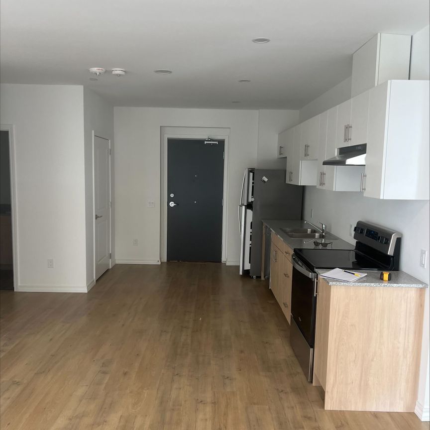 For Lease - 191 Elmira Drive Unit# 413, Guelph, Ontario - Photo 1