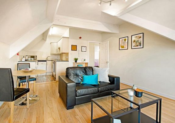 1 bedroom flat to rent - Photo 1