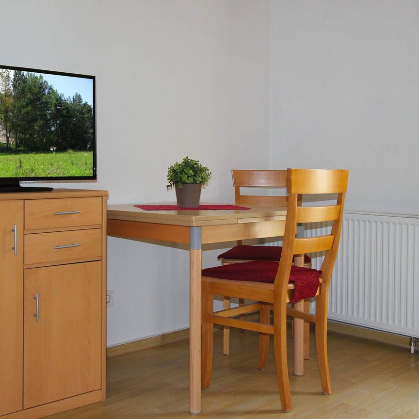 Alternative zum Hotel - Möbliertes Apartment in zentraler Lage! - Photo 1