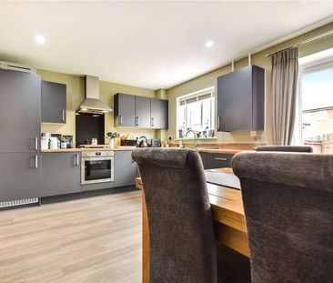 Centenary Way, Copcut, Droitwich Spa, Worcestershire, WR9 - Photo 2