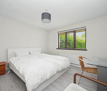 4 Knocklofty Court, Belfast, BT4 3NF - Photo 5