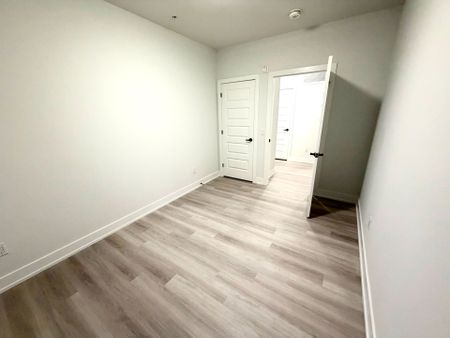 For Lease - 1100 Lackner Place Unit# 401, Kitchener, Ontario - Photo 4