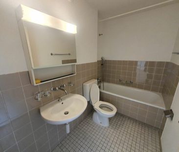 1 Zimmer, 3. Stock - Photo 4