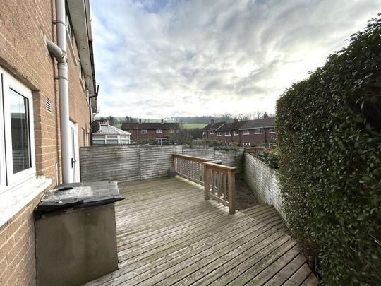 22 Knocknagoney Gardens, BT4, Belfast - Photo 1