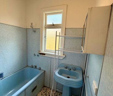 64 Stafford Street, Kingswood NSW - Photo 6