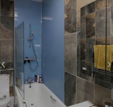 6 Bed - 3 Becketts Park Drive, Headingley, Leeds - LS6 3PD - Student - Photo 5