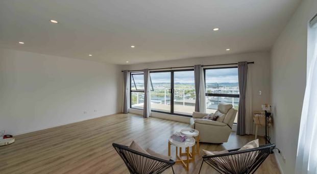 Large split level home for all ages - Photo 1