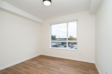 Brand New 2 Bedroom Condo In Aldergrove - Photo 4