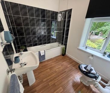 1 bedroom in a house share to rent - Photo 4