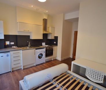 1 bedroom flat to rent - Photo 3