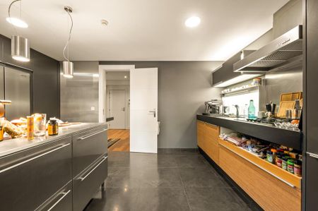 3 Bedroom Apartment with parking, Quinta da Marinha, Cascais - Photo 2