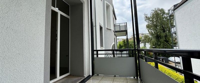 Frisch renovierte 2-Zimmer Wohnung in wunderschöner Siedlung am Waldrand - Photo 1