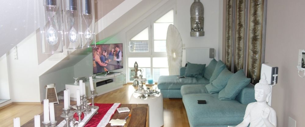 Moderne 3 ZKB-Dachgeschosswohnung mit 2 Balkonen in Top Lage von Eltville am Rhe ... - Photo 1