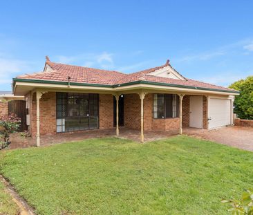 Rossmoyne Senior High School zone - Photo 1