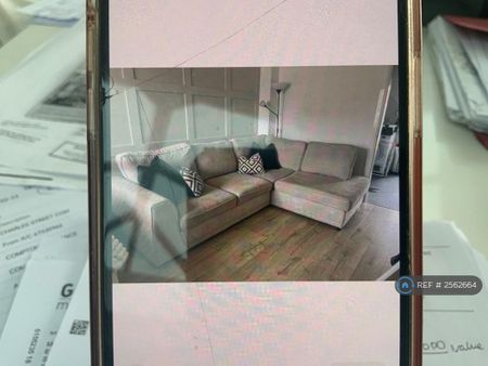 2 bedroom semi-detached house to rent - Photo 2