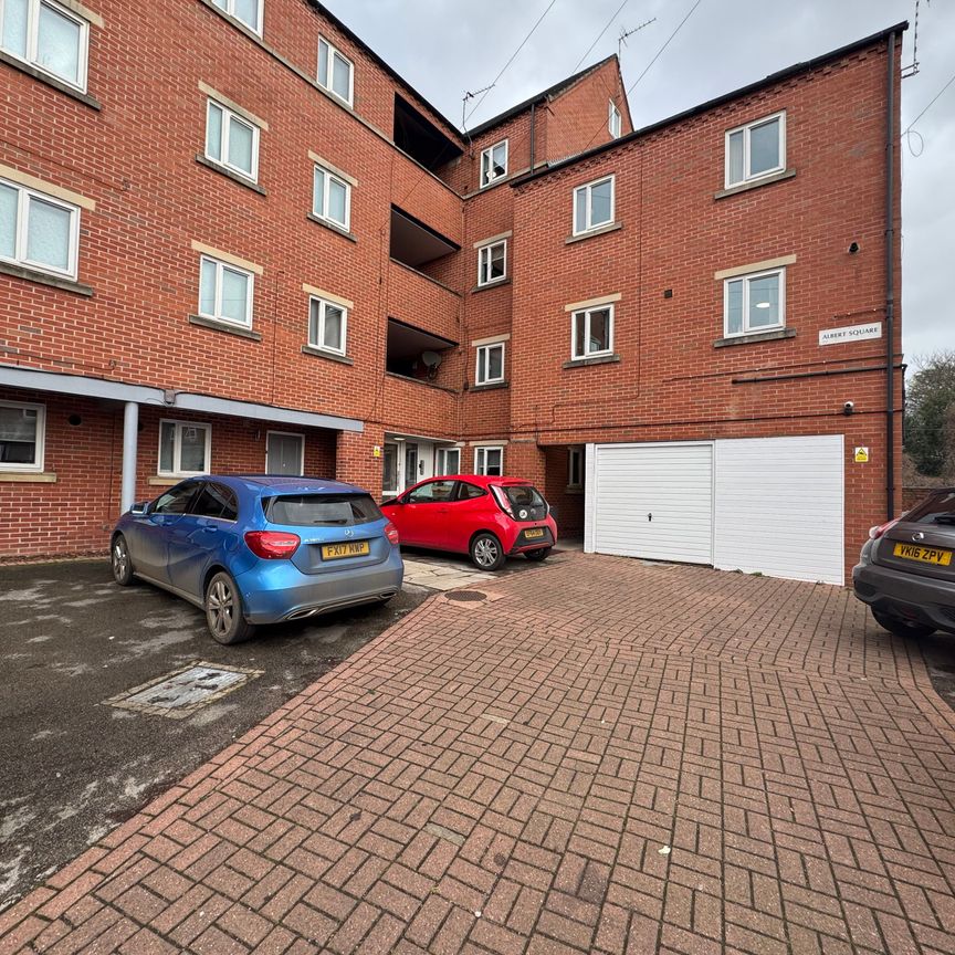 Room 3, 23 Albert Square, NG7 2FH, NOTTINGHAM - Photo 1
