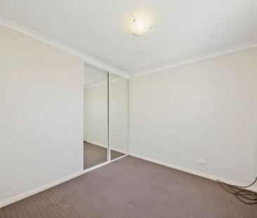 Spacious Townhouse in Westminster 🏡 - Photo 6