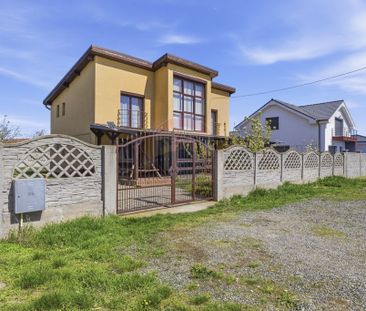 Casă cu 5 camere de inchiriat in Sofronea,Arad - Fotografie 6