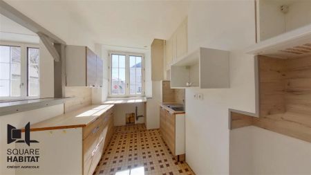 Location maison 4 pièces - 71m² à Lencloitre (86140) - Photo 2