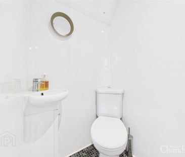 33 Delhi Street, Belfast, BT7 3AJ - Photo 6