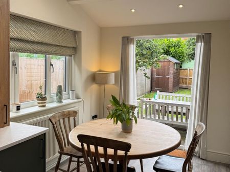 Knighton Church Road, Leicester - Photo 2