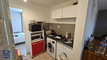 Location Appartement 3 pièces 58m² TOULON 83100 - Photo 4