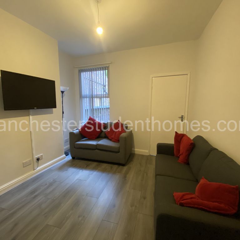 Beeton Grove, Manchester, M13 0DL - Photo 1