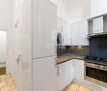 Kensington House, Repton, IG8 - Photo 5