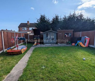 3 bedroom terraced house to rent - Photo 2