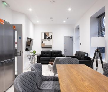 4 bedroom flat share to rent - Photo 2
