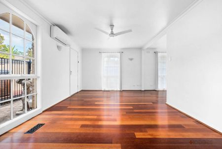 HIGHLY SOUGHT AFTER LOCATION | MINUTES FROM BEACH | SPACIOUS LIVING - Photo 2