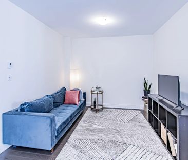 For Lease - 50 Drizzel Crescent Unit# Upper Level, Richmond Hill, O... - Photo 6