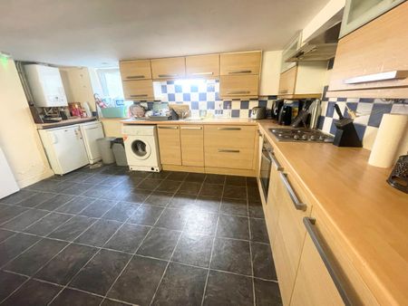 Lucas Street (room 6), Headingley, Leeds - Photo 5