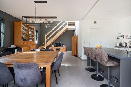 Duplex app. met terras en carport vlakbij het centrum. - Foto 5