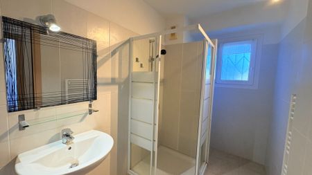 Location Appartement 3 pièces 56m² - Photo 2