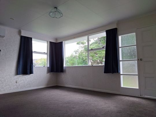Spacious 1BR Flat - Photo 1