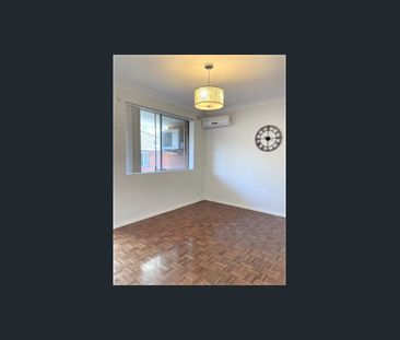Spacious Two-Bedroom Apartment in a Convenient Location! - Photo 6