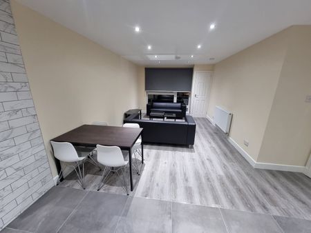 2 Bed Flat, Hanson Park, G31 - Photo 2
