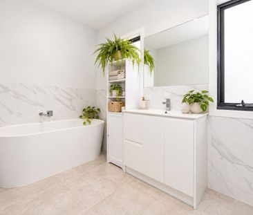 MODERN LIVING IN A CONVENIENT THOMASTOWN LOCATION - Photo 5