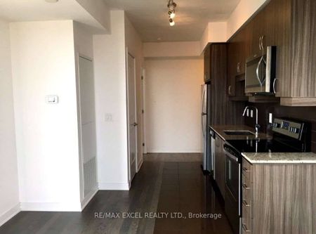 For Lease - 9201 Yonge Street Unit# 2109, Richmond Hill, Ontario - Photo 3